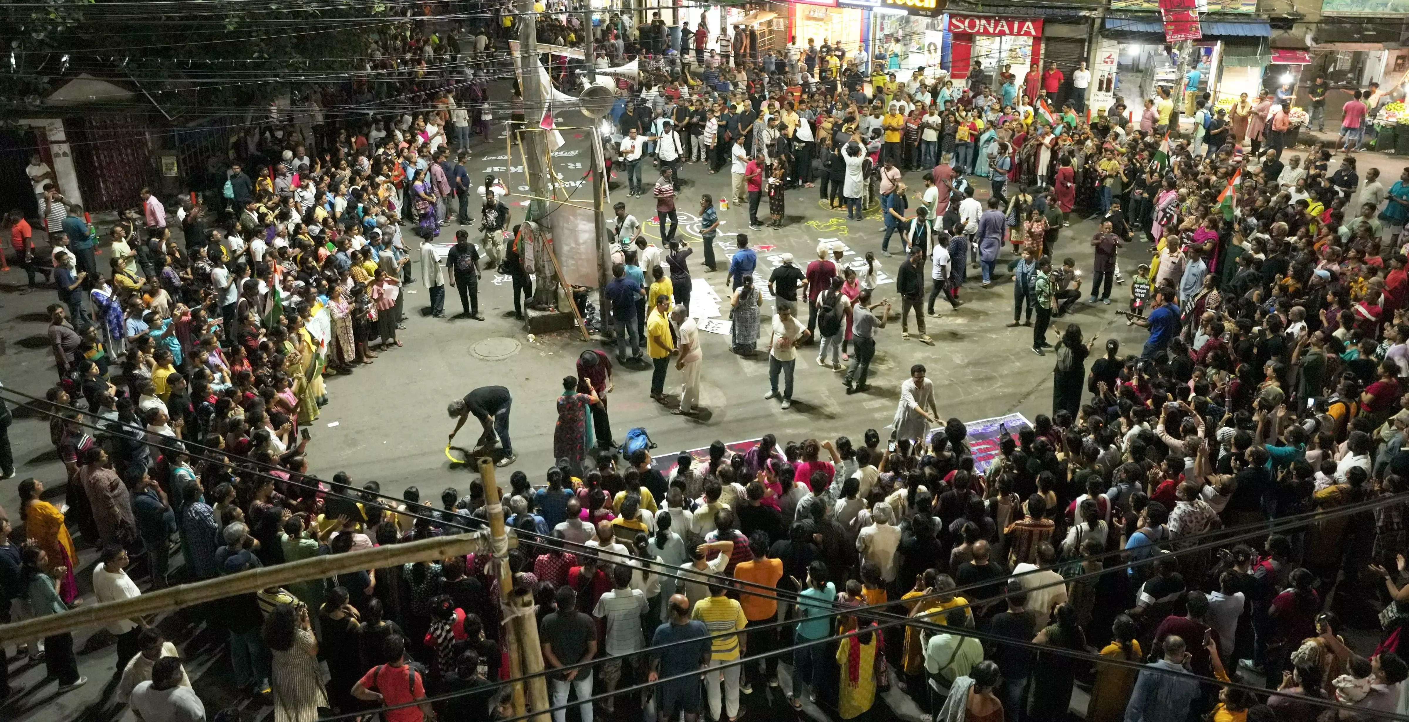 Kolkata protests: Major crisis for ruling TMC, fertile ground for new political force