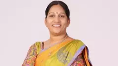 BRS MLA offers saris and bangles to defectors; Congress leader responds with footwear