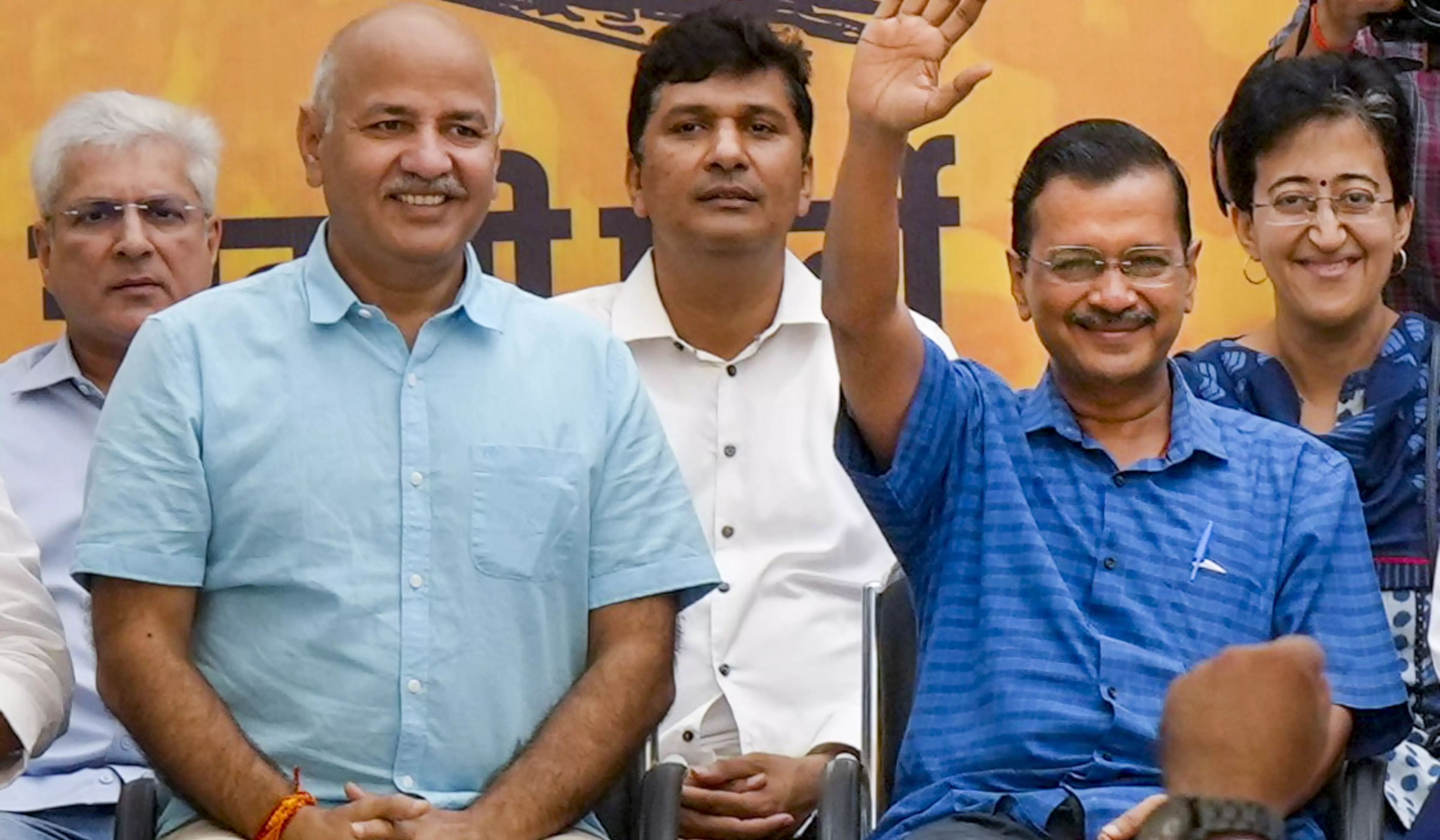 AAP leader Manish Sisodia to meet Kejriwal; may discuss names of next Delhi CM