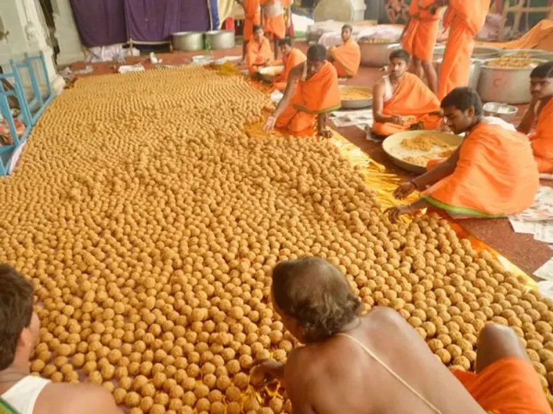 Tirupati laddus, Nandini ghee, KMF, TTD