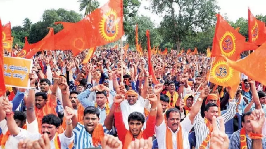 Bajrang Dal, Mallikarjun Kharge, VHP, legal notice, Congress