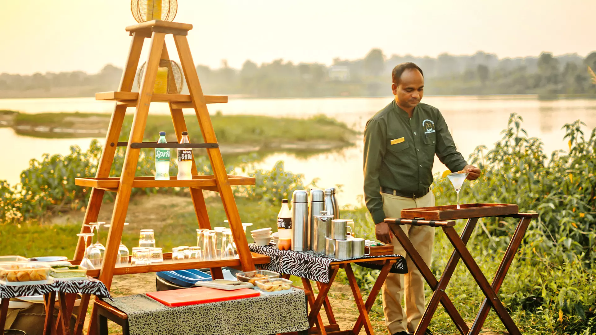 Crafted by Atul Sharma, Lodge Chef at Bori Lodge in Satpura, the Signature Mahua Martini is a masterful blend of local Mahua essence and contemporary mixology, delivering a smooth, flavorful taste of the forest’s hidden treasures in every sip.