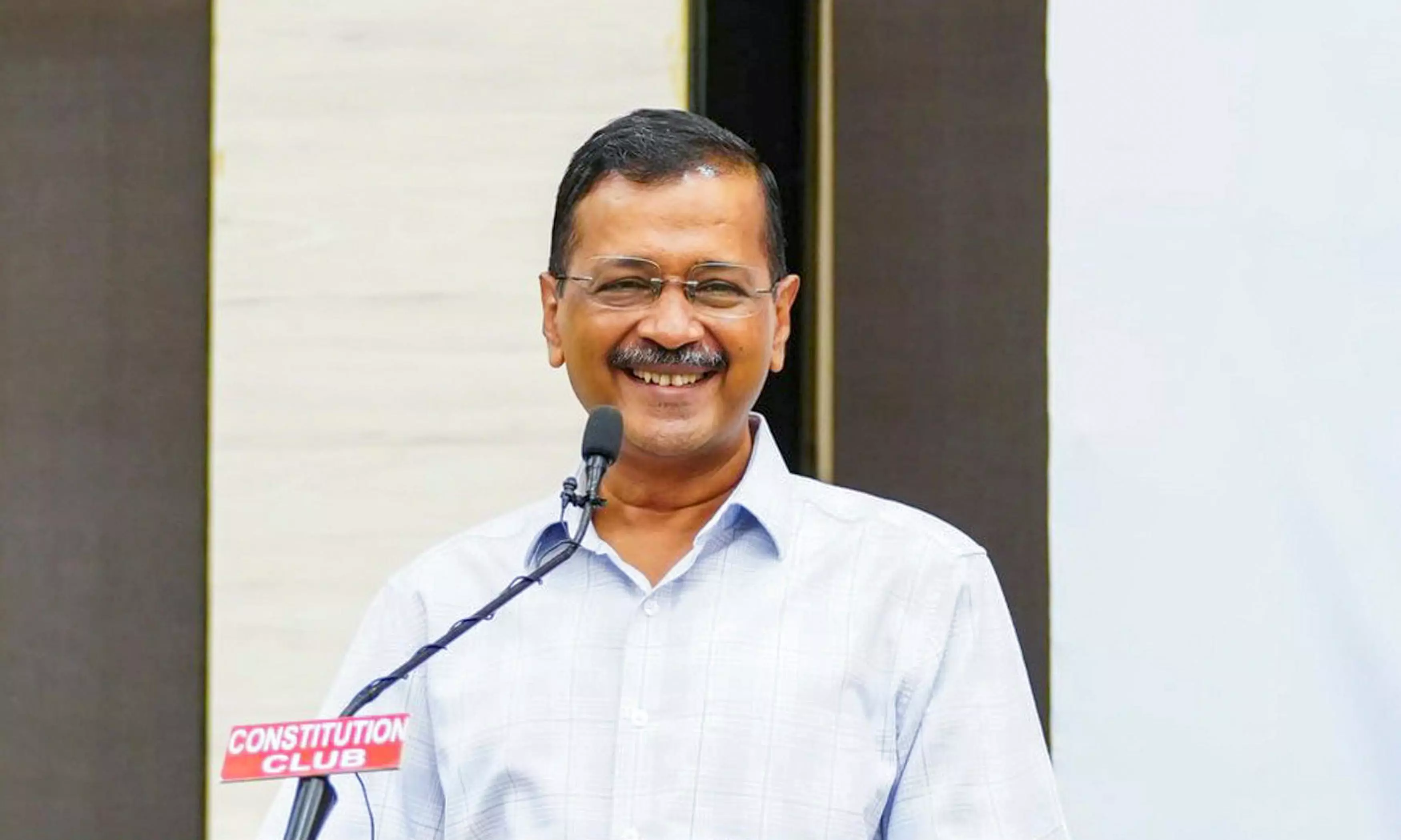 MCD sanitation workers received salaries and Diwali bonus early under AAP: Kejriwal