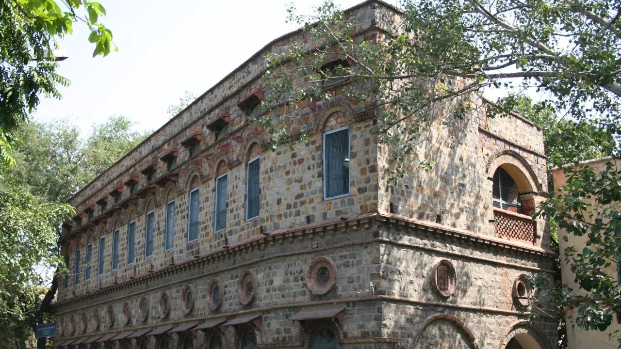 HC directs DU to comply with order allowing minority student at St Stephens