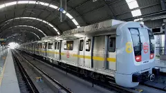 Kolkata Metro, Man, Hand caught in door - The Federal