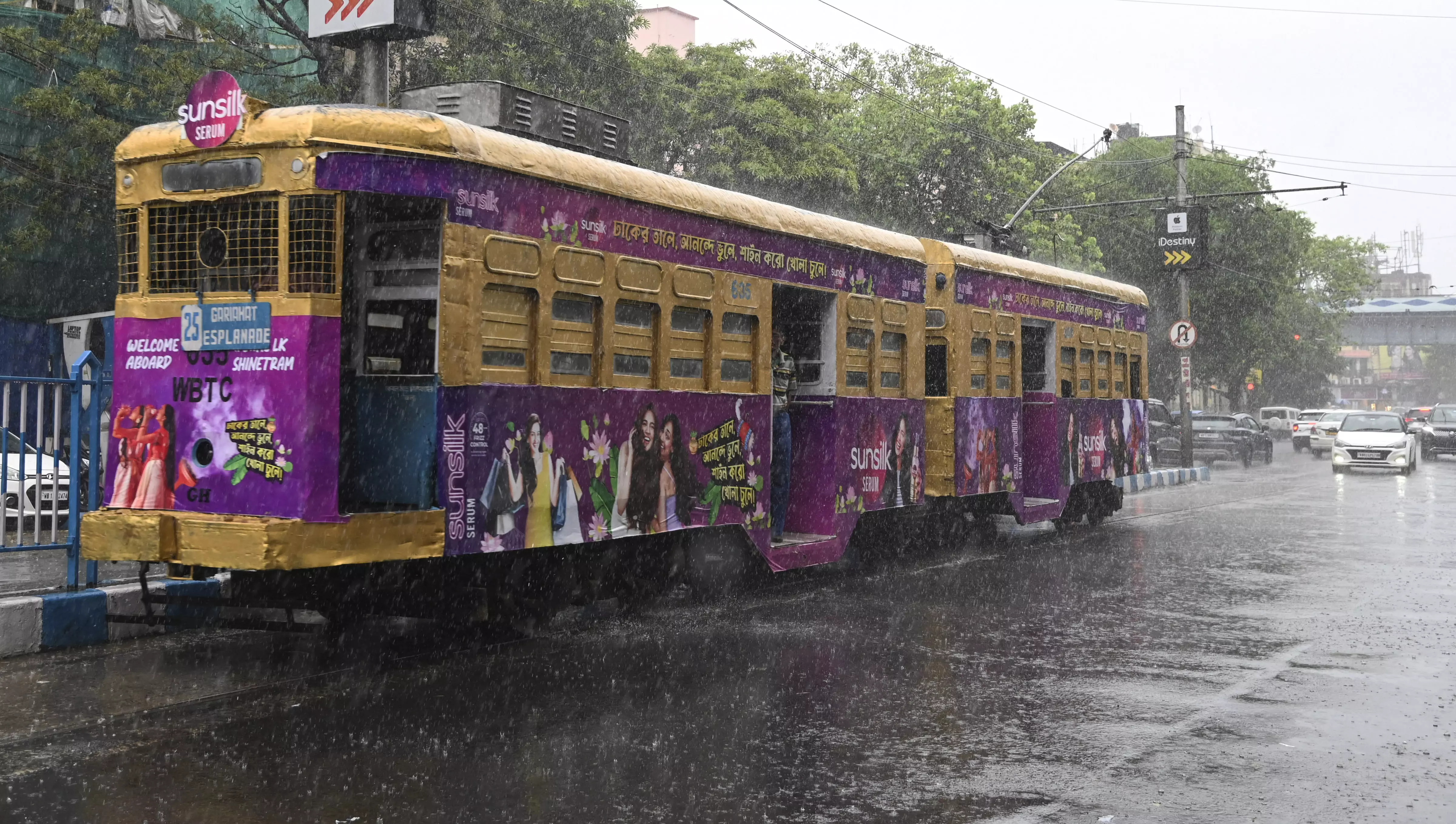 Cyclone Dana: Kolkata airport to suspend flights for 15 hrs, many trains cancelled