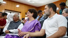 Lying troll, says Cong as BJP attacks Gandhis for treating Kharge as third-class citizen