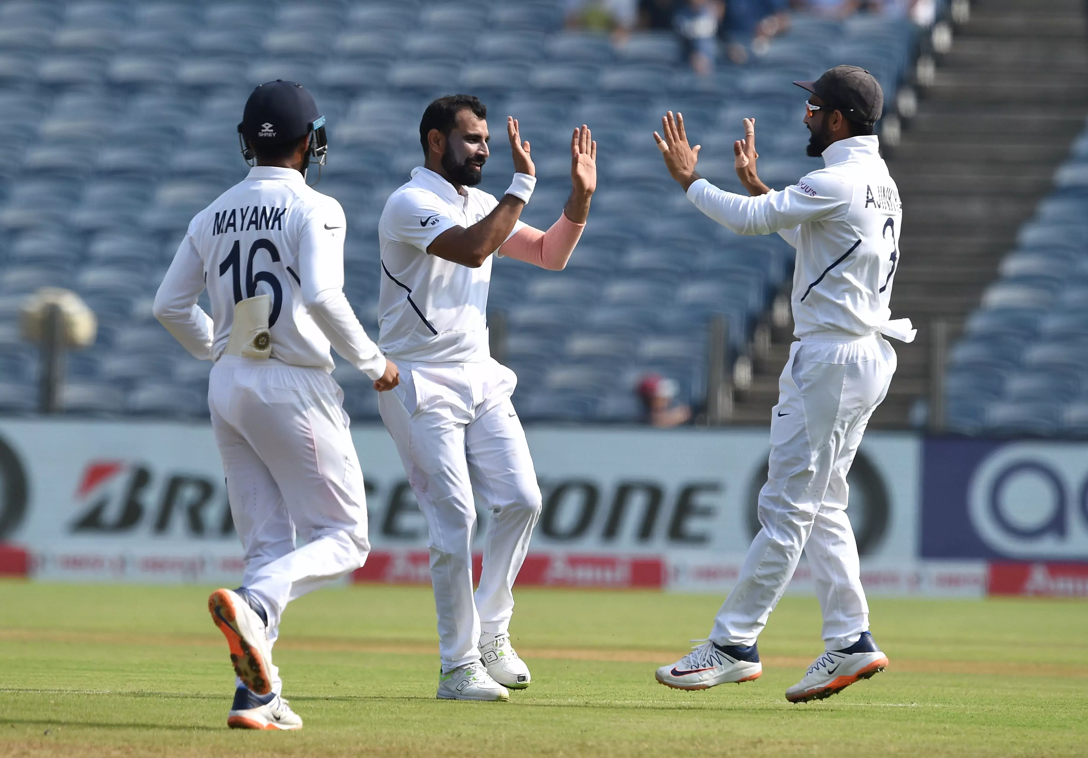 South Africa tour of India, Mohammad Shami, Umesh yadav, Wriddhiman Saha, Quinton de Kock, Faf du Plessis, day three, second Test