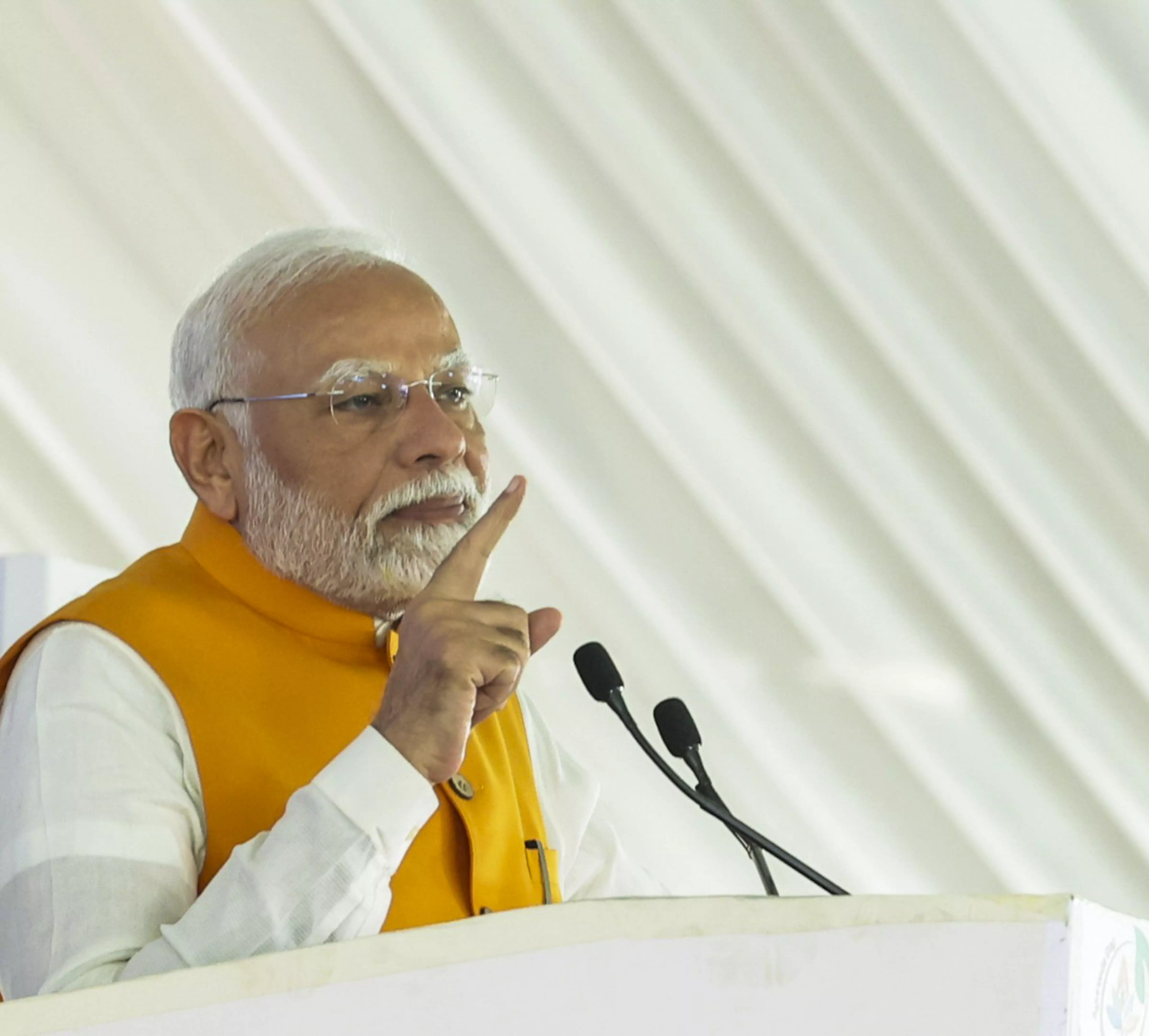 PM Modi slams Delhi, WB govt for not implementing Ayushman Bharat scheme