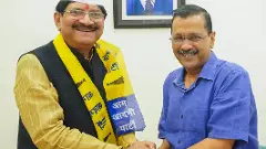 Delhi: Ahead of assembly polls, another blow to BJP, party leader B B Tyagi joins AAP