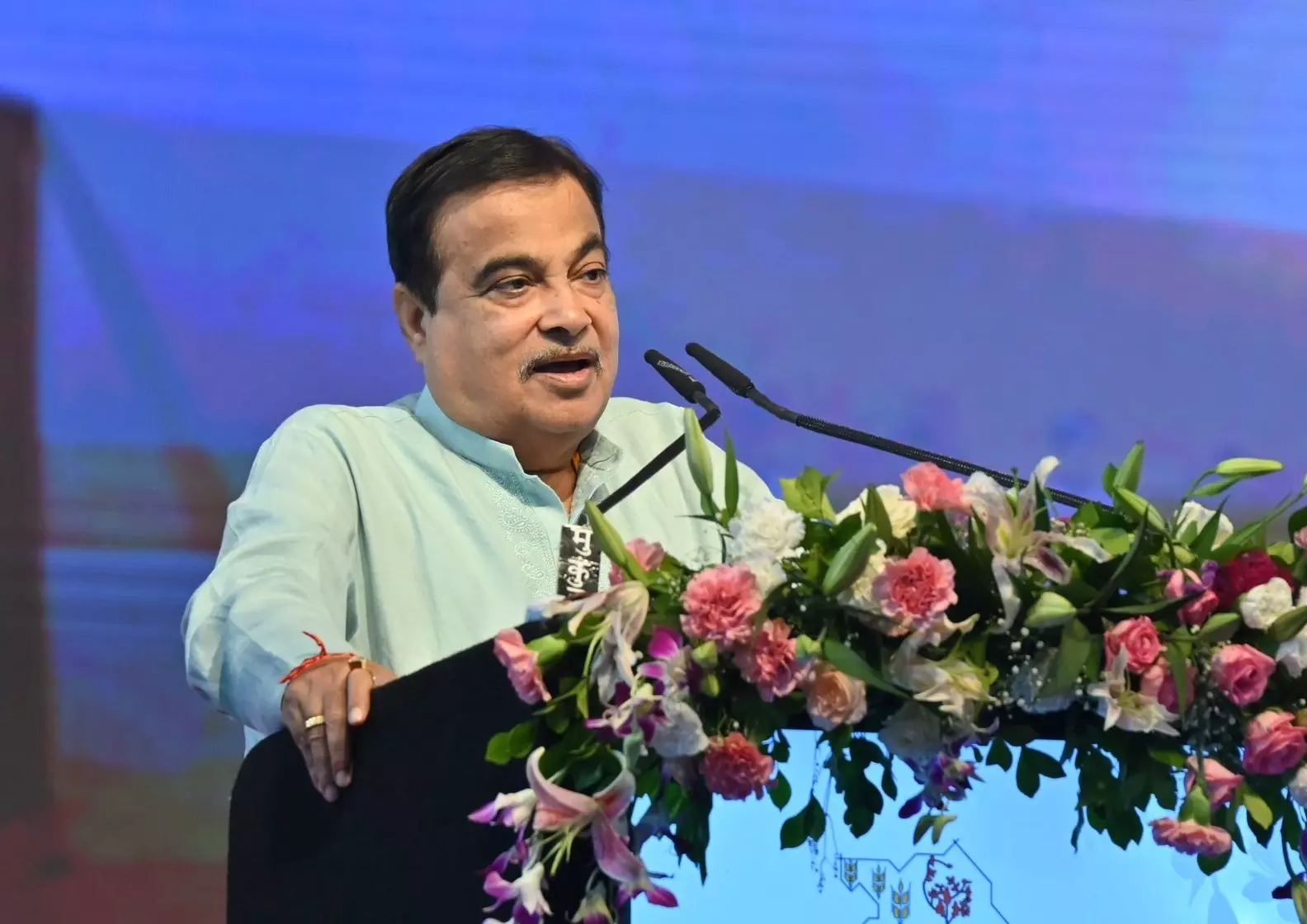 Give safety highest priority when building roads to reduce accidents: Gadkari