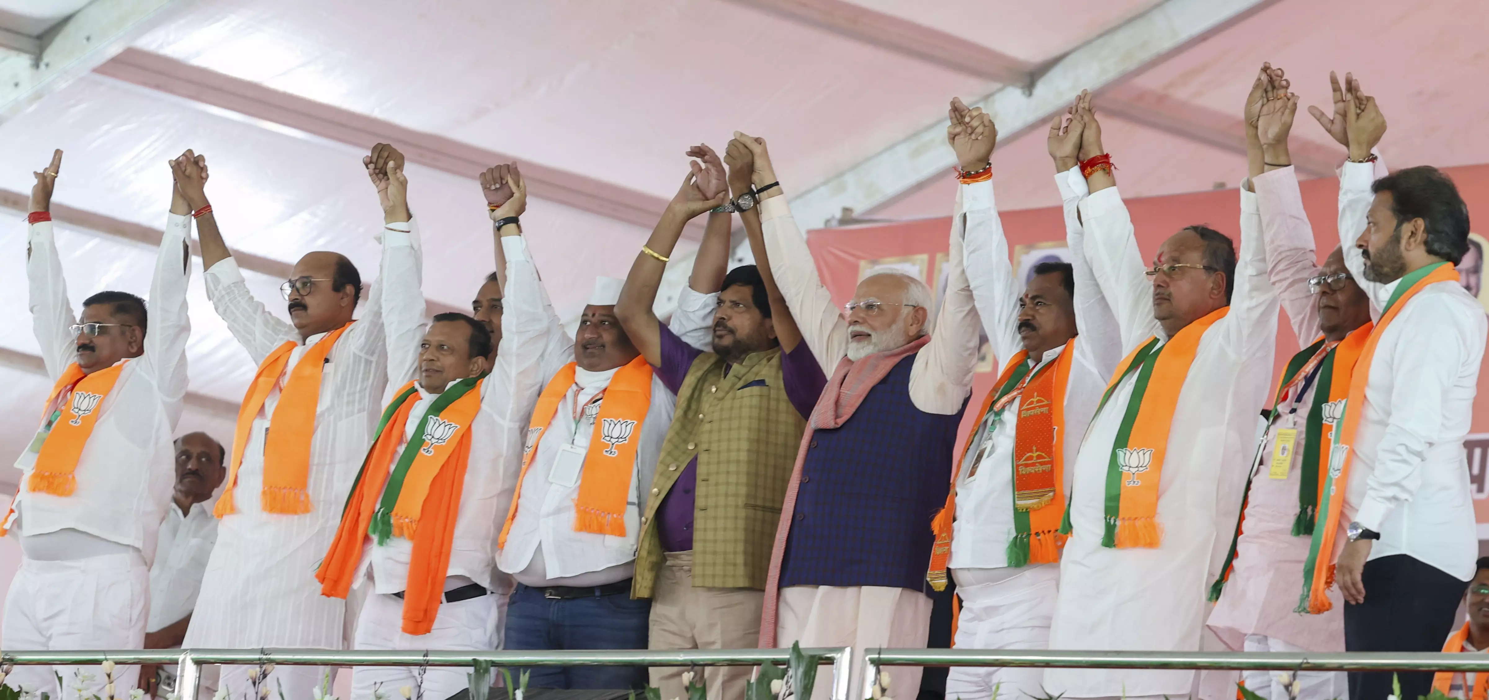 Wont let Maharashtra become ATM of Congress: PM Modi at Akola rally