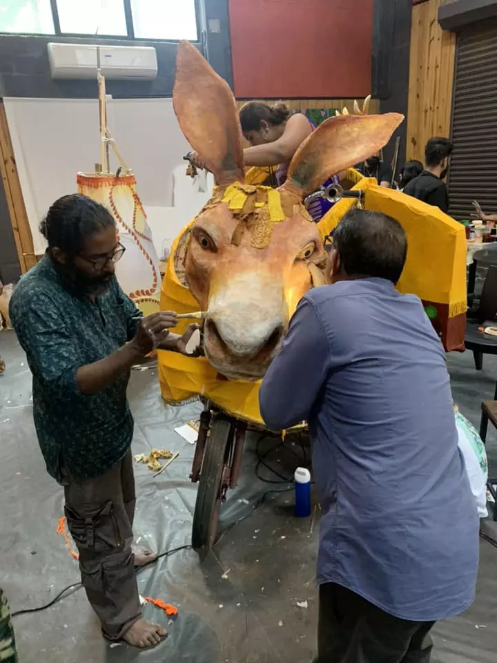 A giant puppet in the making A giant puppet in the making