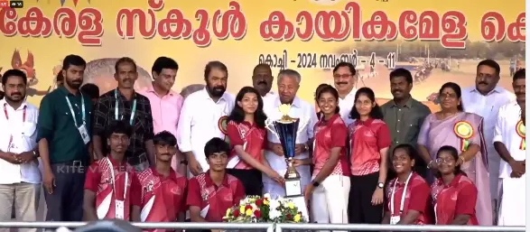 Unruly scenes at Kerala School Games closing ceremony following protest by students