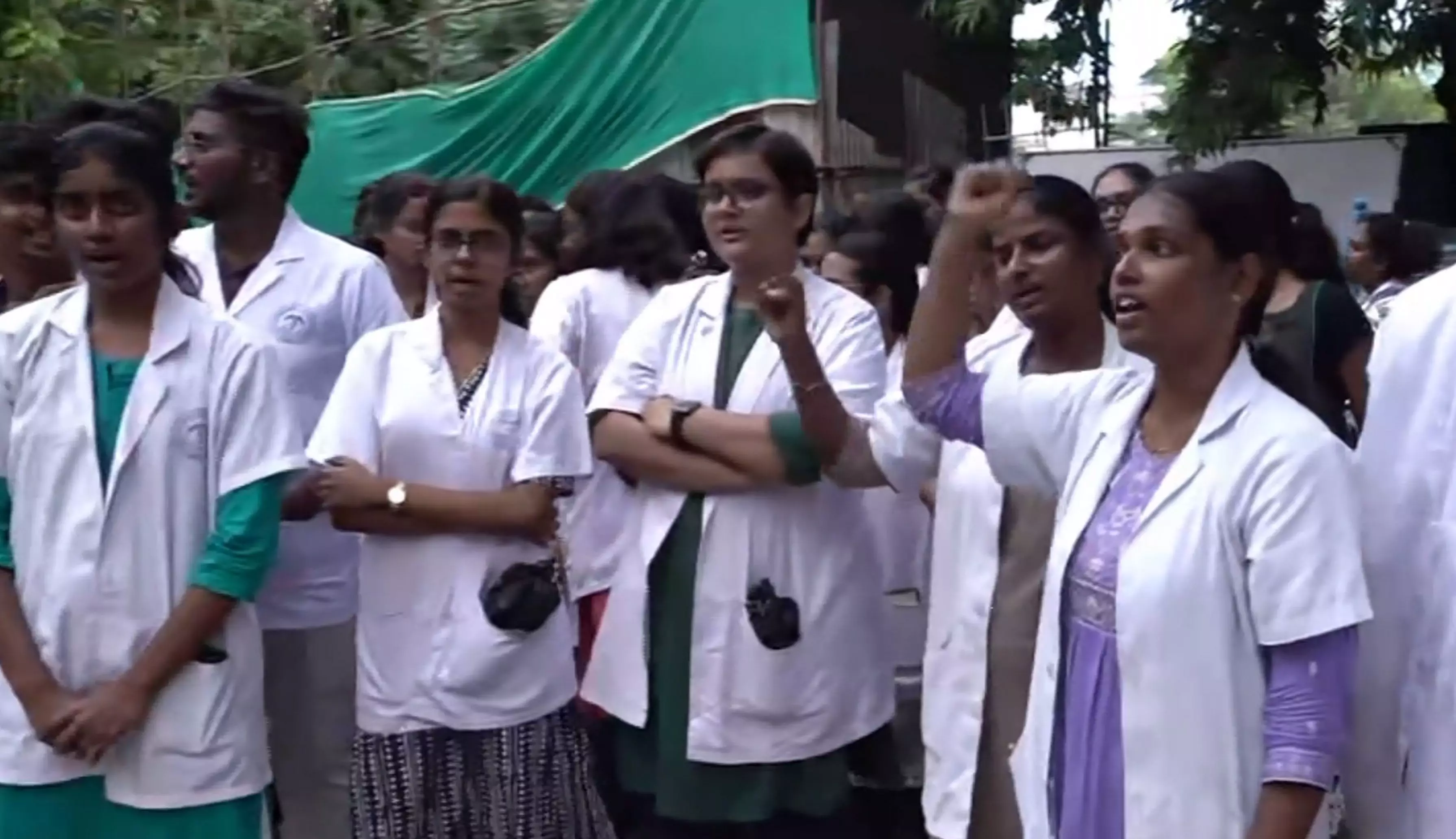 Assault on oncologist: Doctors across TN protest; govt introduces triage tag