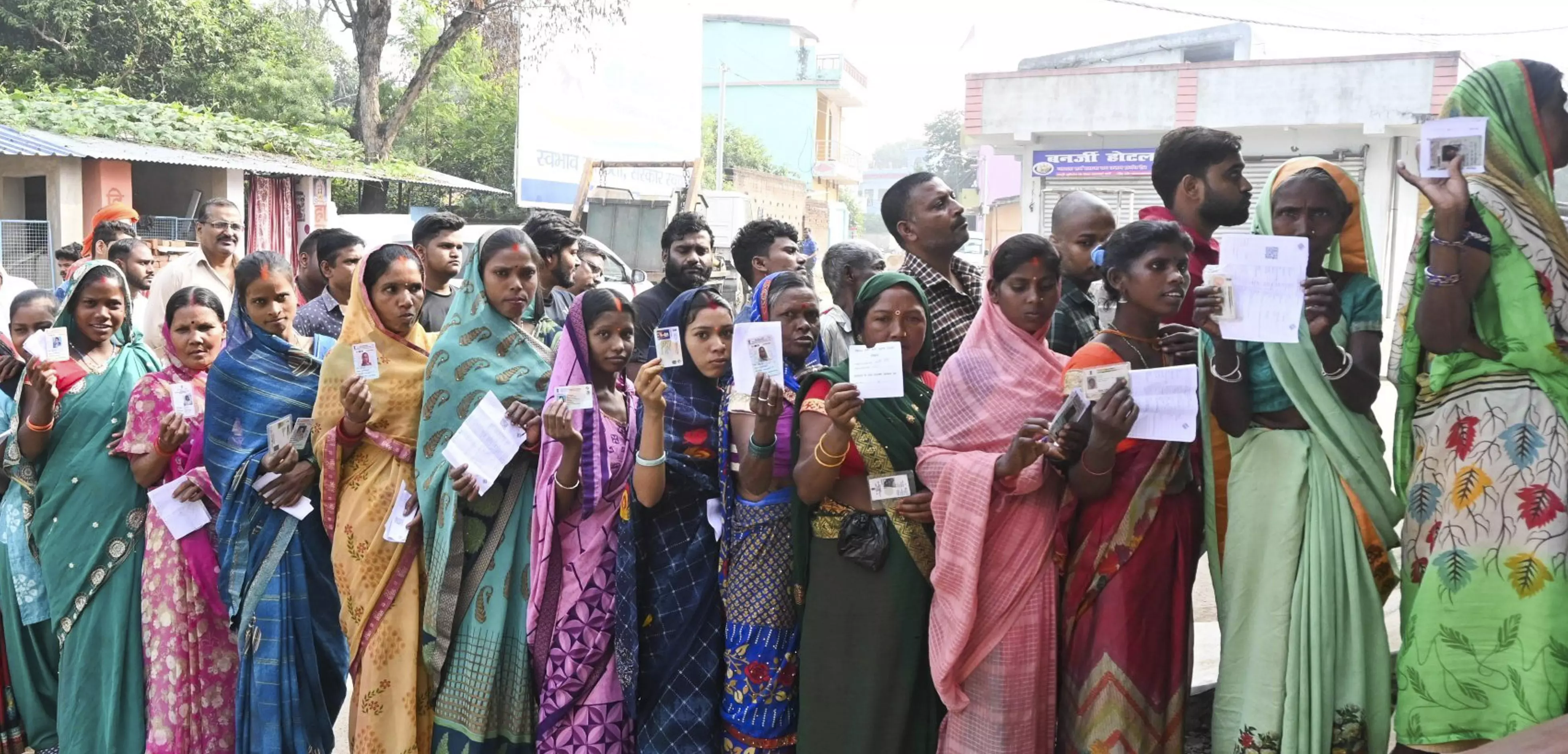 Jharkhand polls: In 2nd phase, 127 candidates are crorepatis, 148 have criminal cases