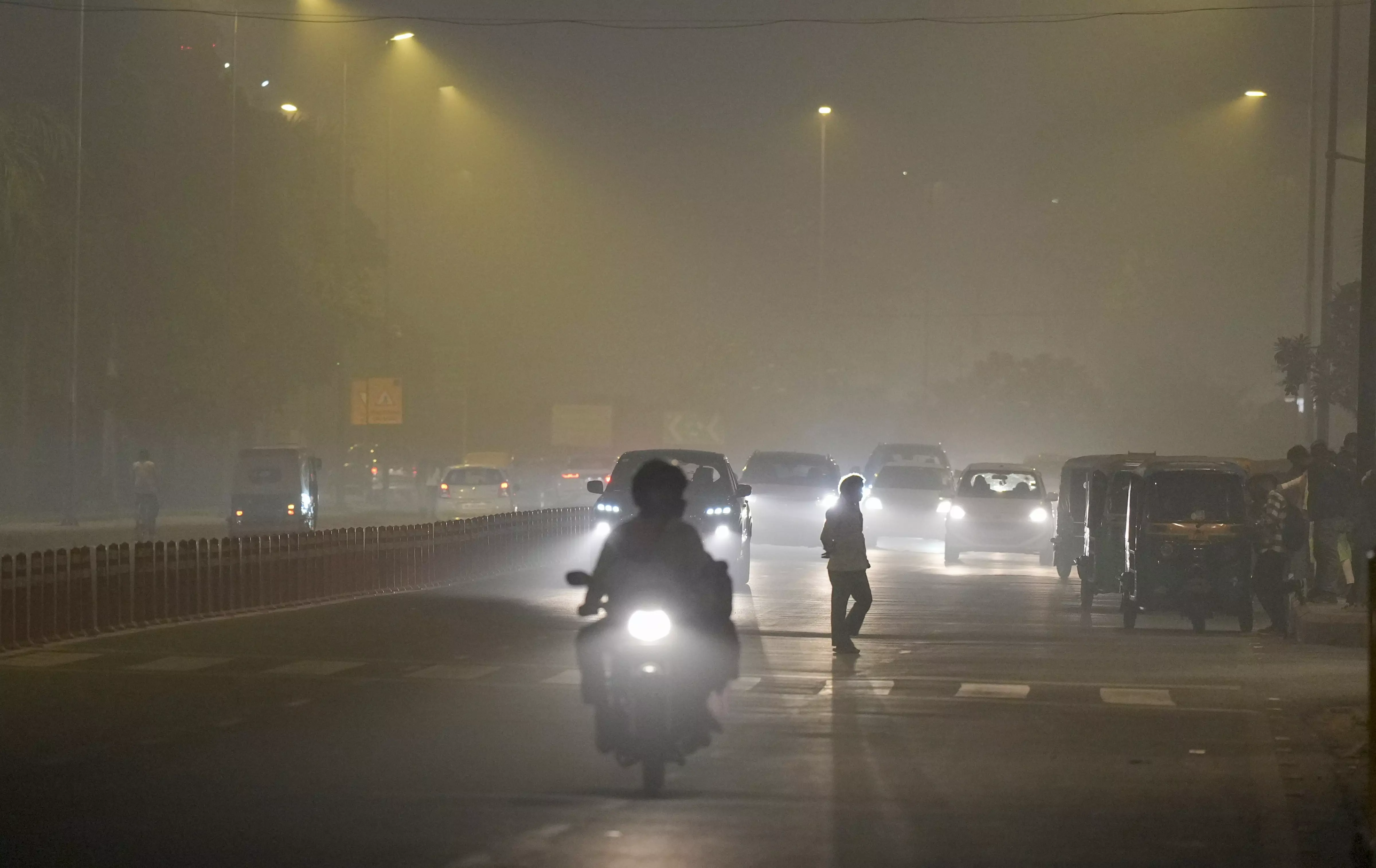 Delhi: GRAP-4 to be implemented from Monday as air quality turns Severe +