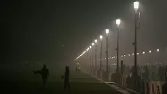 Delhi’s AQI at ‘severe +’; trucks banned, in-person classes suspended as GRAP-4 kicks in