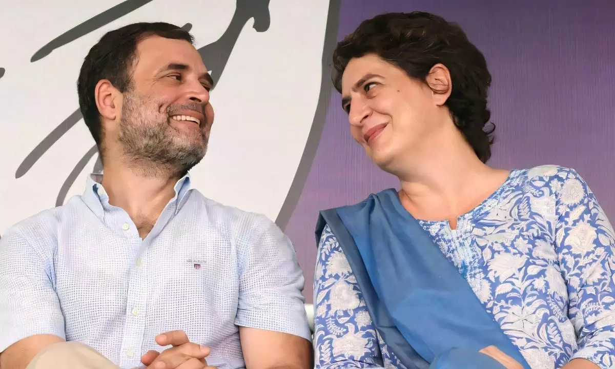 Congress MPs Rahul Gandhi and his sister Priyanka Gandhi