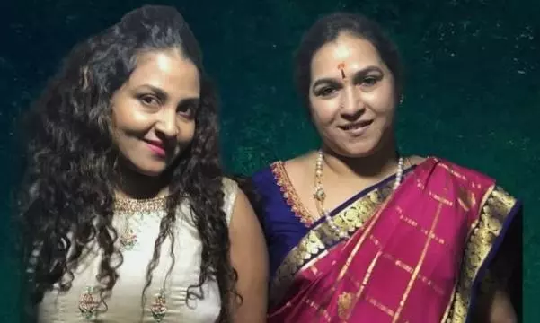 Swathi KS and her mother Geetha Shivakumar, who run the annual event.