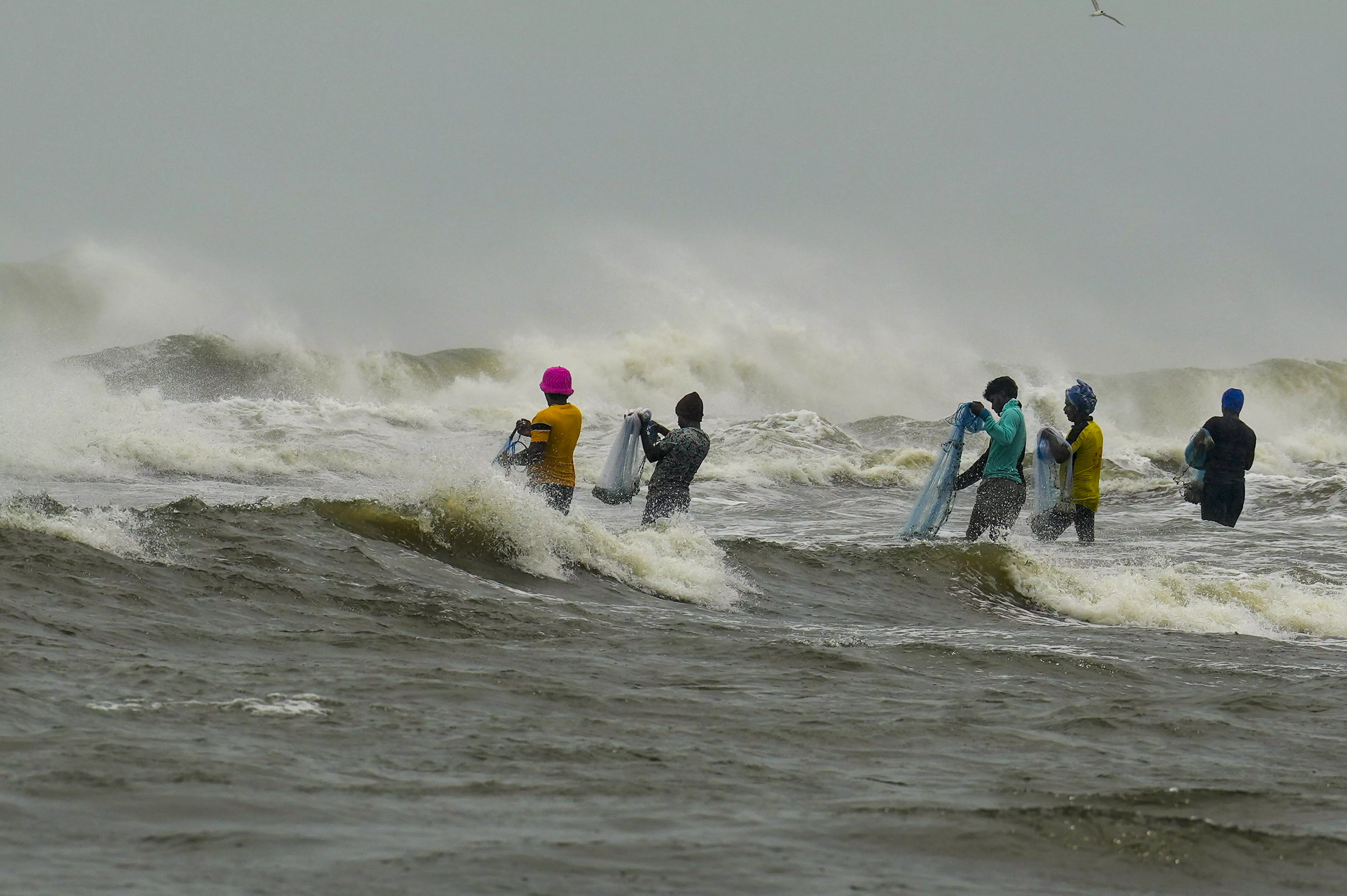 Fengal | Level 7 alert issued for Chennai: What are cyclone warning signals?