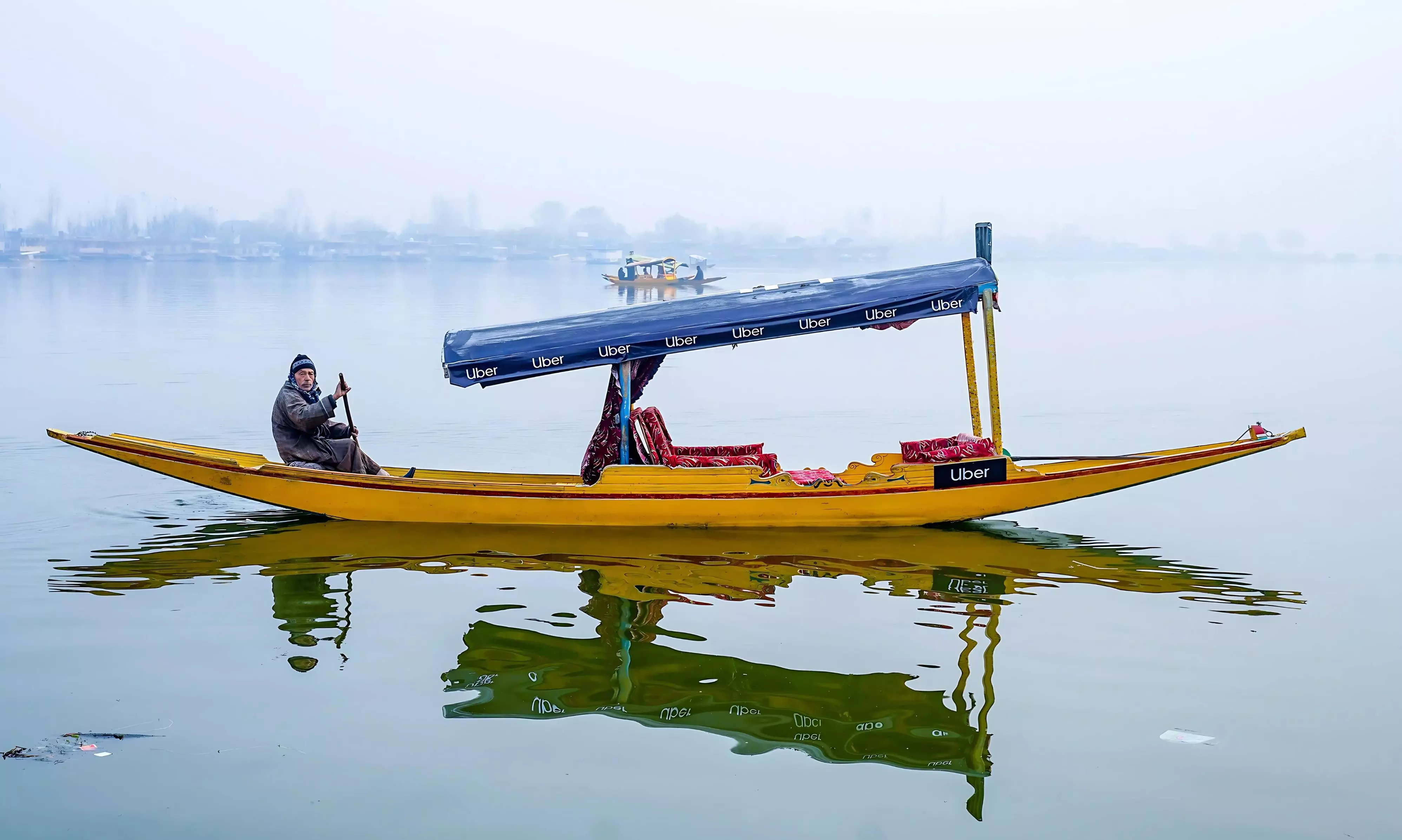 Planning a shikara ride in Dal Lake? You can book Uber Shikara!