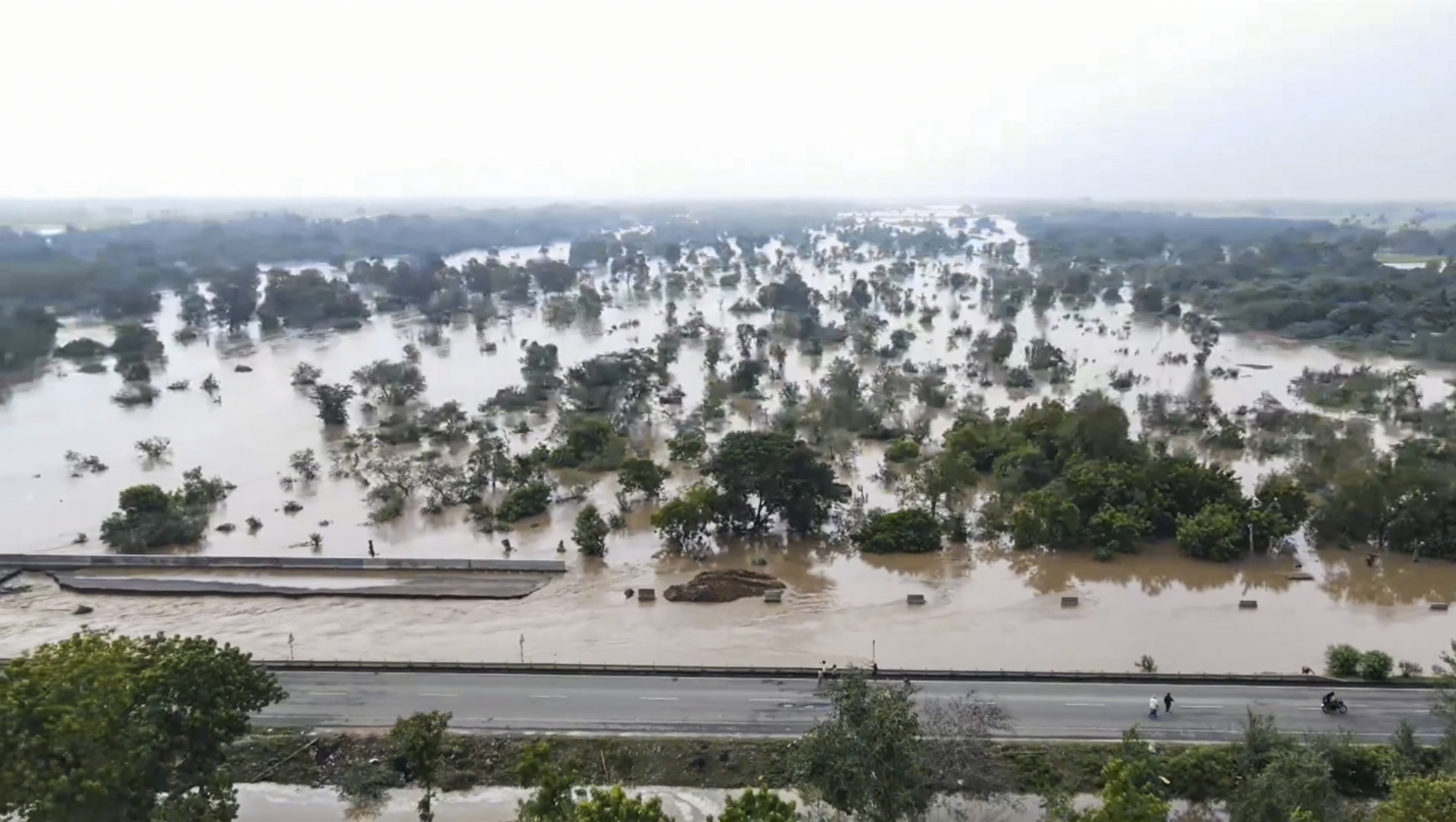 Fengal Effect: IMD Issues Red Alert For North Kerala; Heavy Rain Forecast