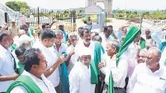 Farmers protest in Karnataka