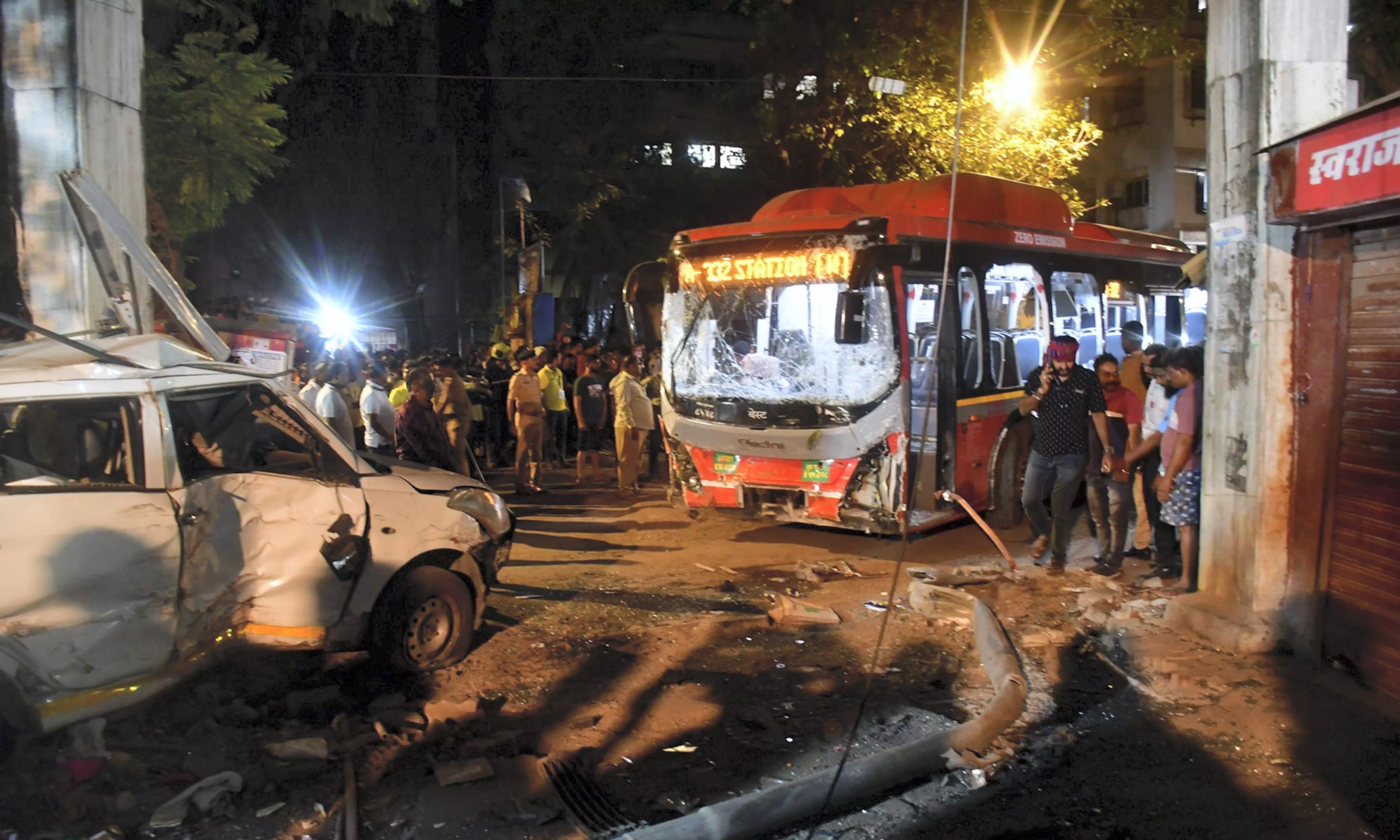 Mumbai BEST bus accident