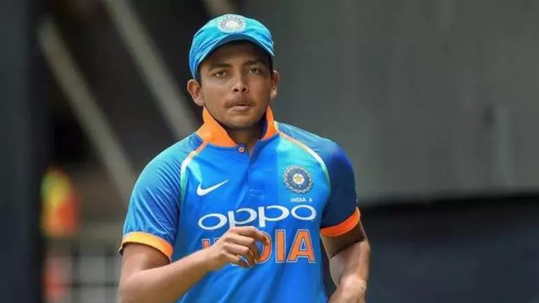 Prithvi Shaw manhandled