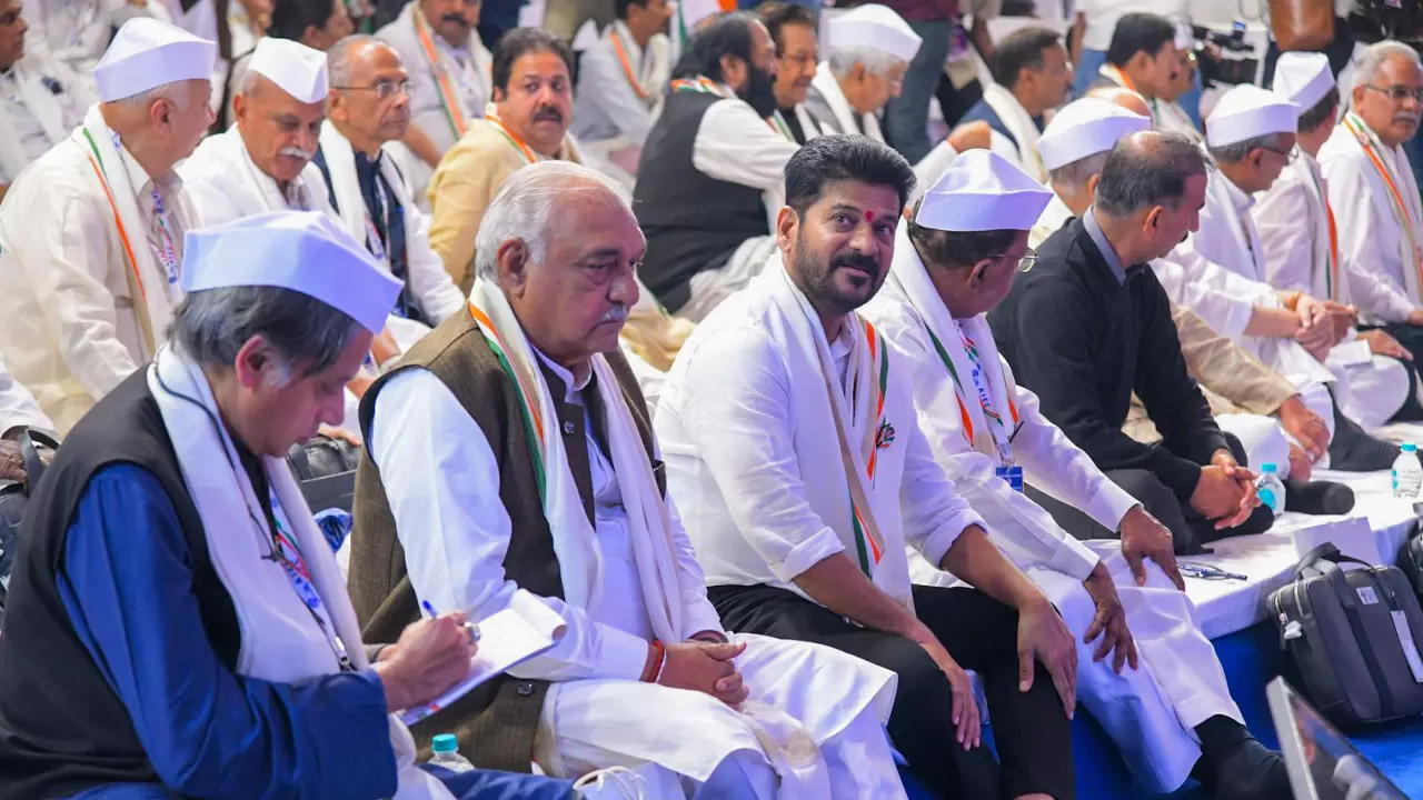 CWC at Belagavi meet: Constitution faces gravest threat yet, Parliament gutted