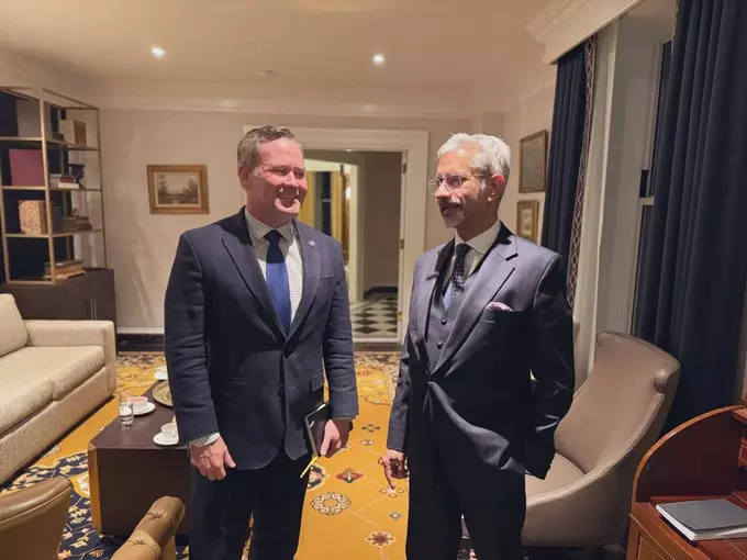 S Jaishankar with Congressman Michael Waltz (Picture: Twitter/X)