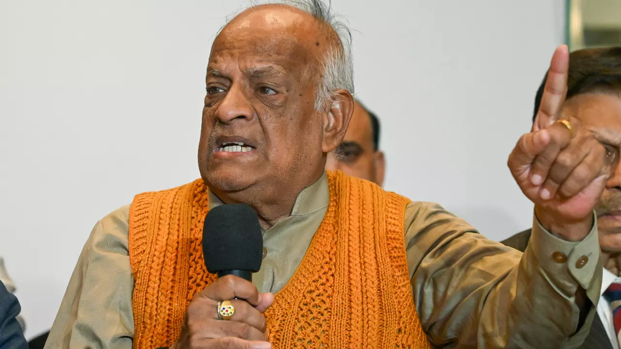 Jailed Bangladeshi monks lawyer seeks to meet Mamata