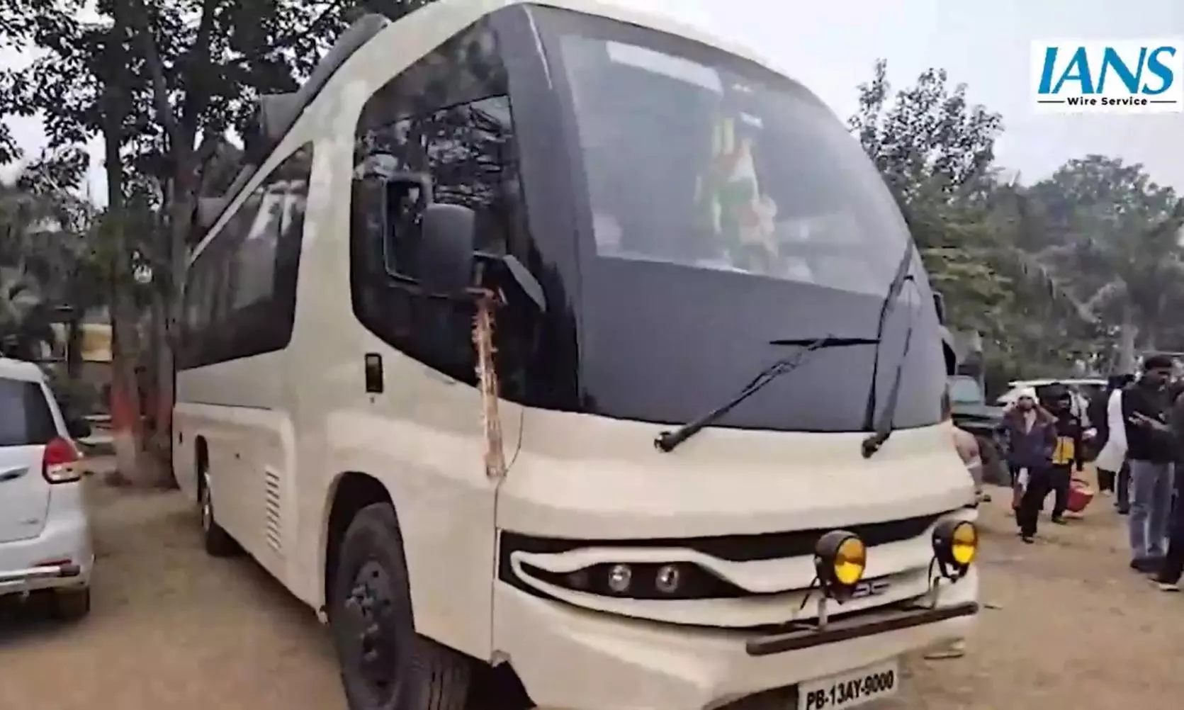 Bihar: ‘Vanity van’ near Prashant Kishor’s protest site sparks controversy