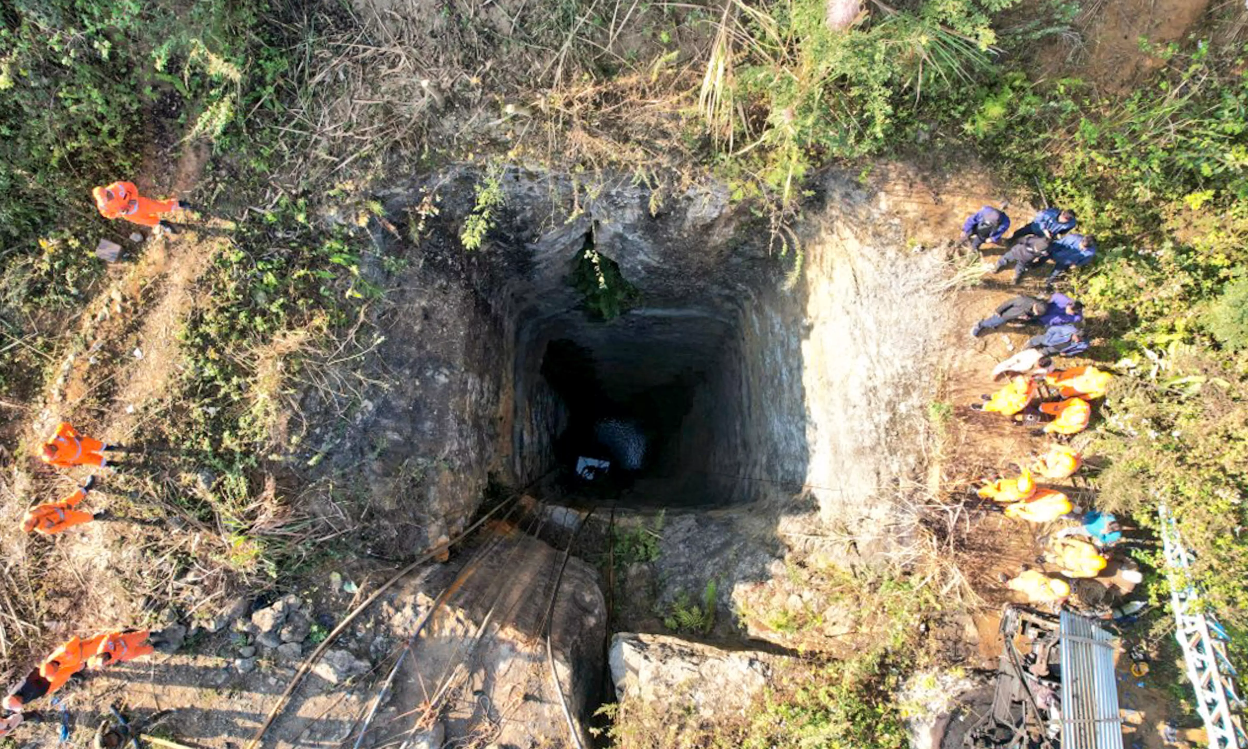 Assam: 3 of 9 workers trapped in coal mine dead; Navy roped in for rescue operation