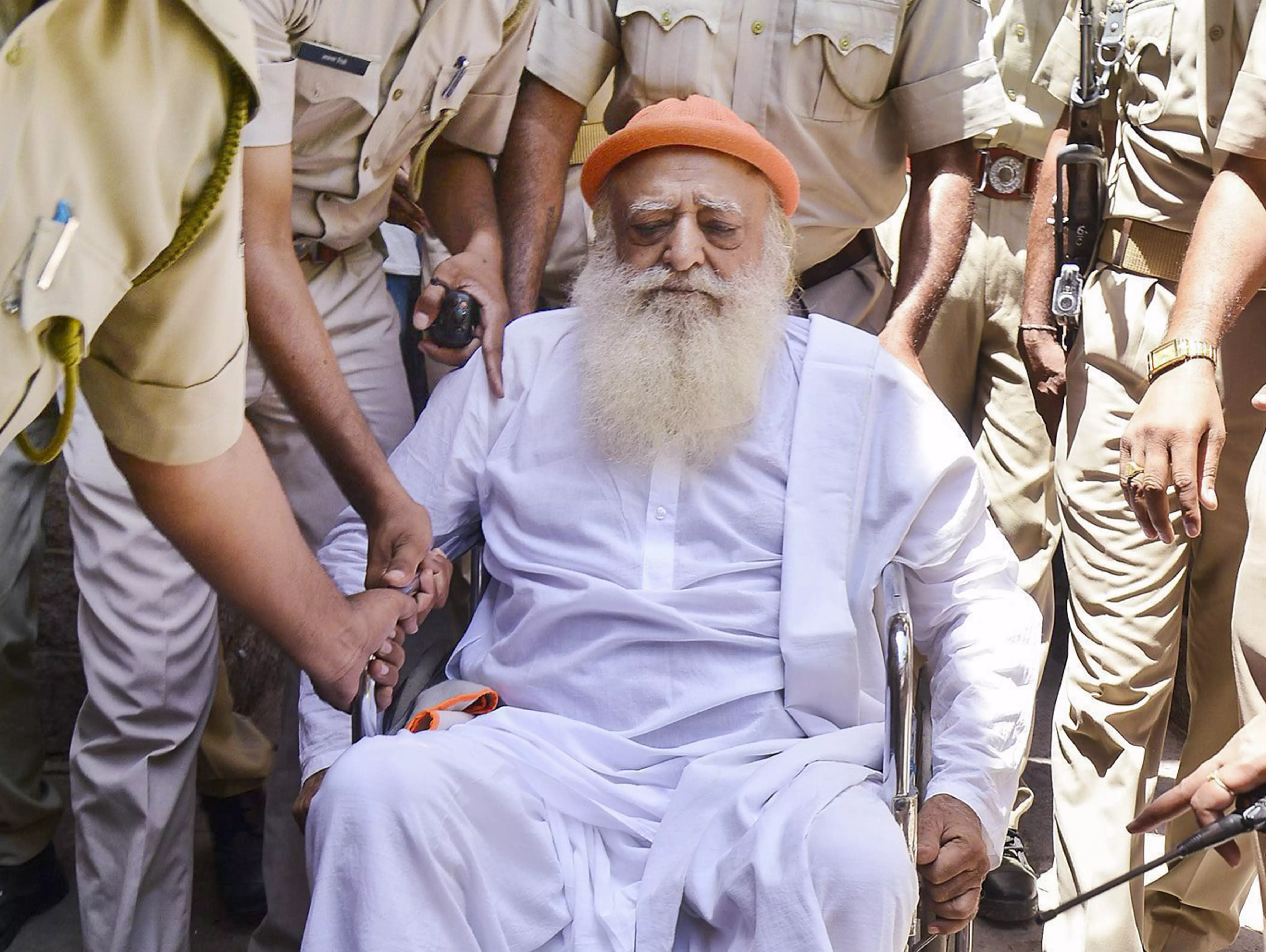 2013 rape case: SC grants interim bail to Asaram on medical grounds till March 31