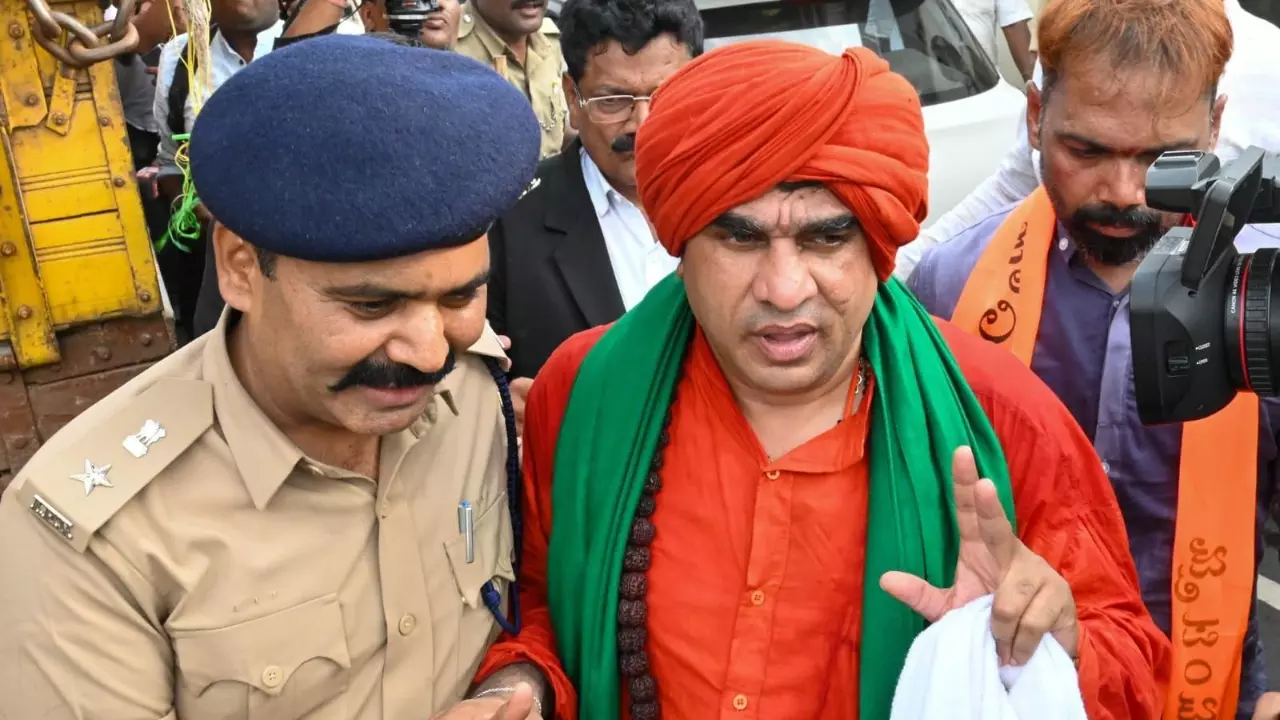 Caste survey arithmetic and growing fear of small numbers in Karnataka Caste survey arithmetic and growing fear of small numbers in Karnataka