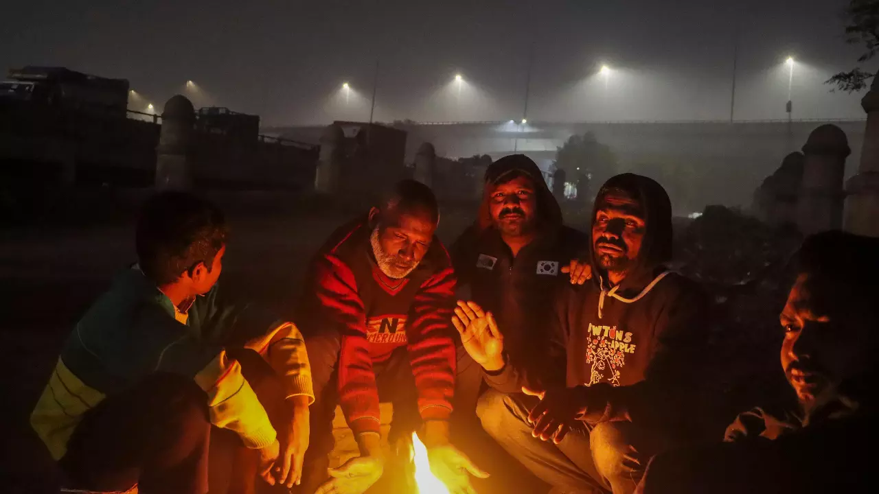 Delhi: Dense fog delays over 100 flights at airport; AQI slumps to ‘severe’ category