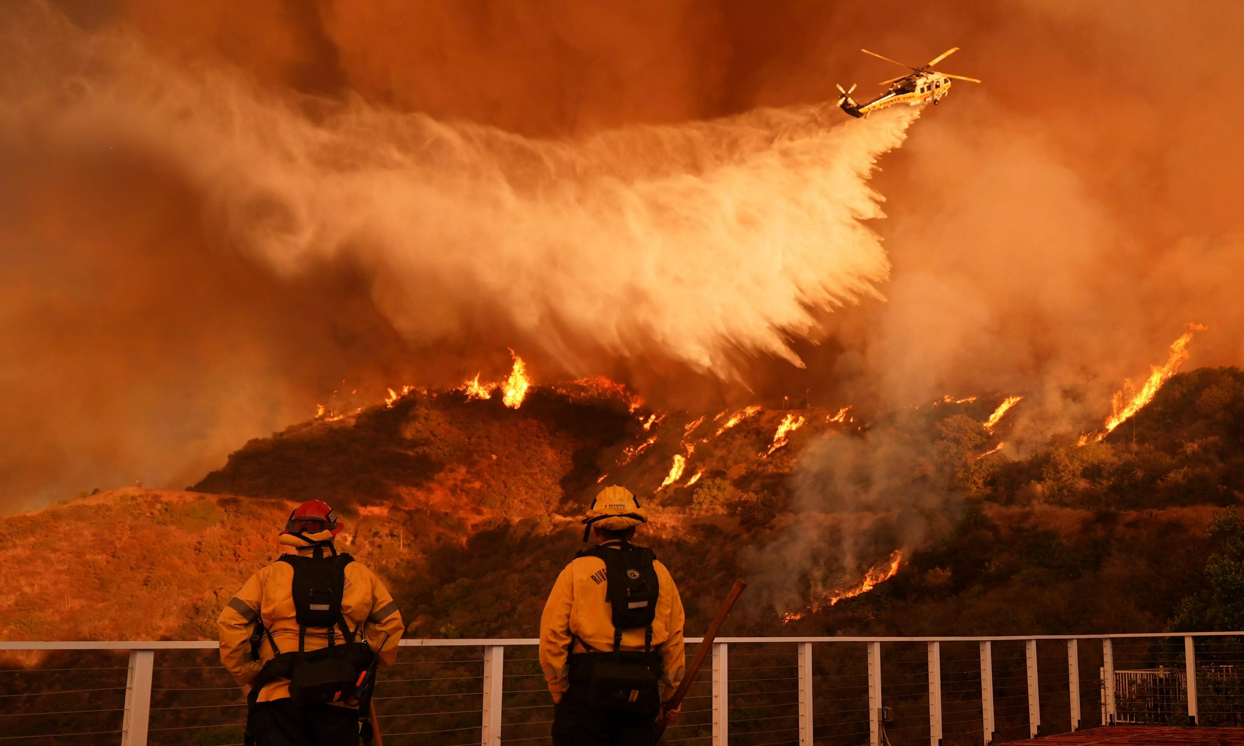 As Los Angeles burns, 2024 becomes Earths hottest year on record