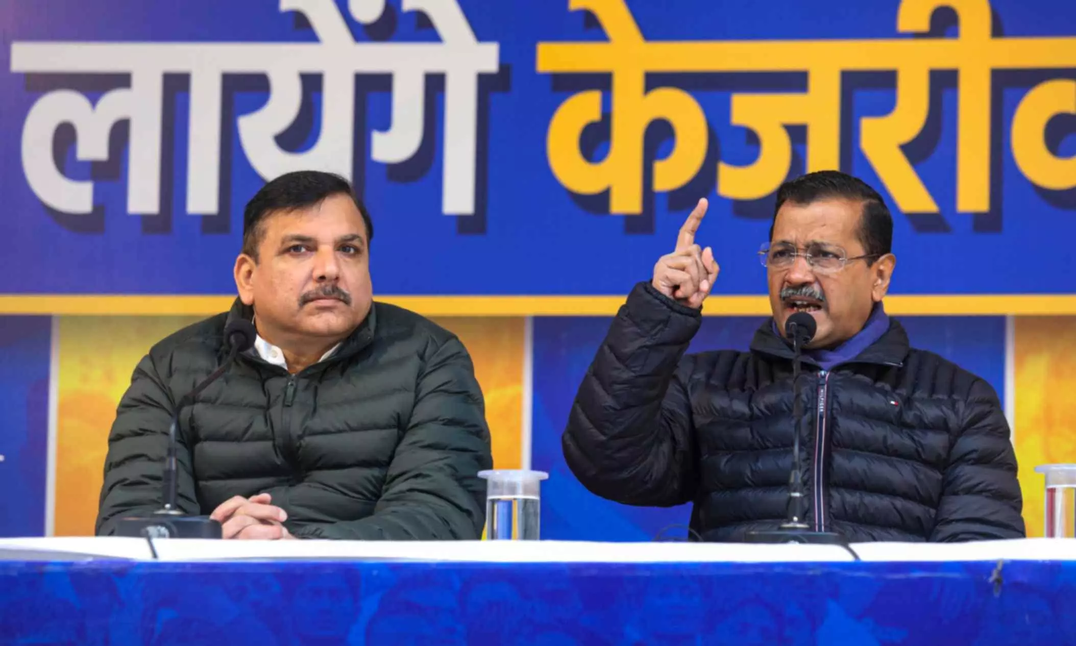 Kejriwal claims BJP buying votes; King of lies, says Manoj Tiwari