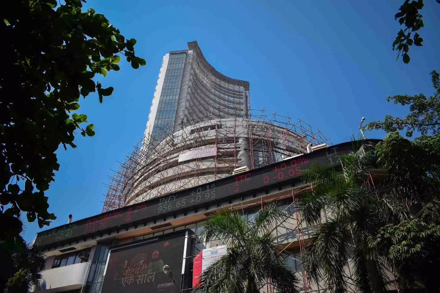 Market boom for two days makes investors richer by Rs 9 lakh cr Market boom for two days makes investors richer by Rs 9 lakh cr