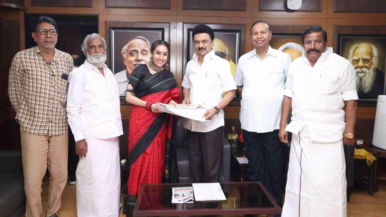 DMK, actor Sathyaraj, Divya