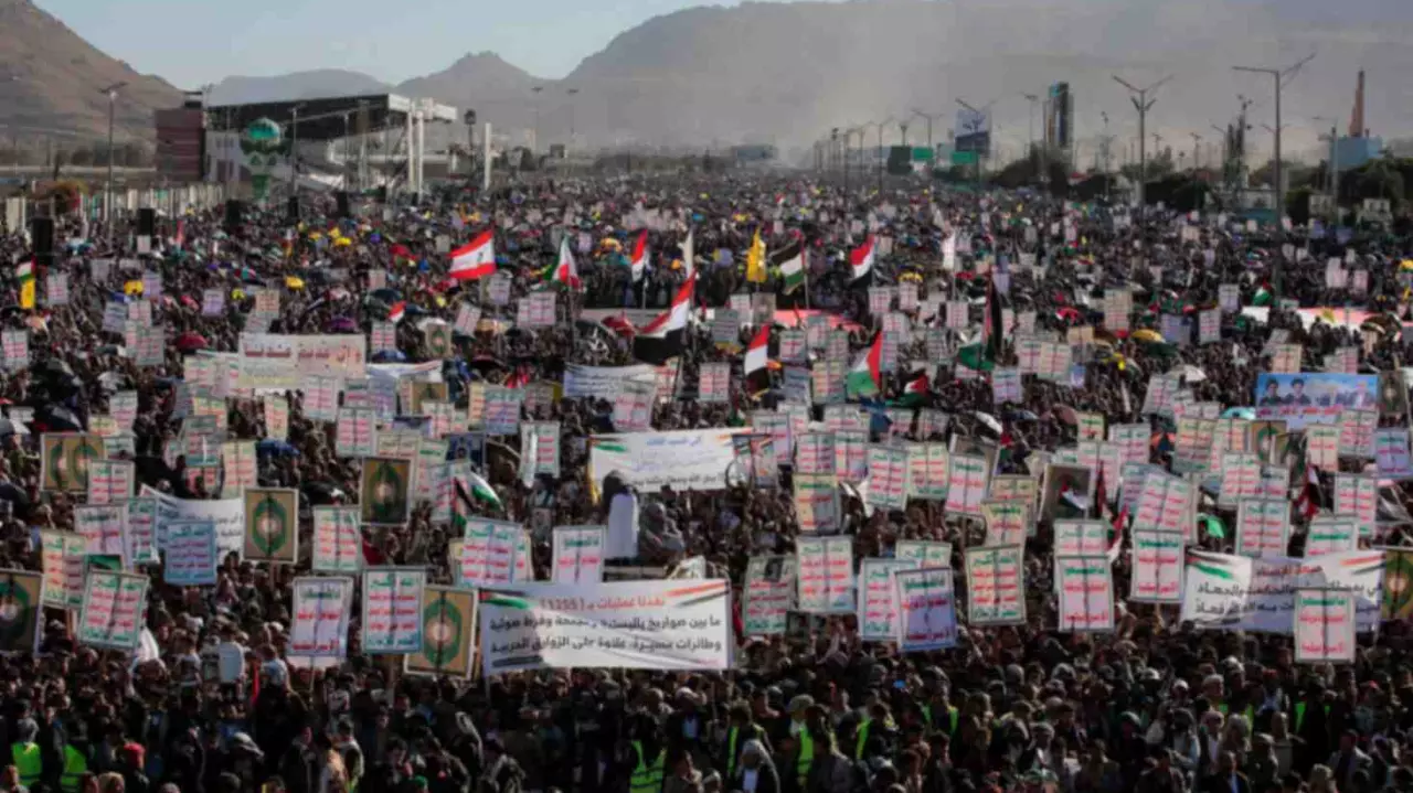 Houthi rebels at Red Sea corridor