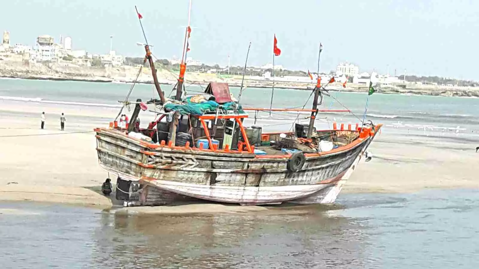 Many trawlers get caught by the Pakistan Maritime Authority for crossing International Maritime Border Line between India and Pakistan. Photo: Damayantee Dhar