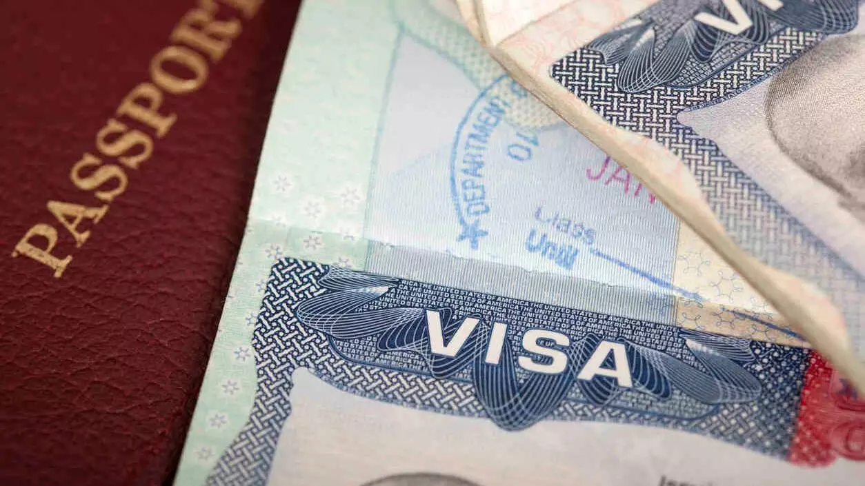 US shutdown hits H-1B visa, green card processing; Indians to be affected