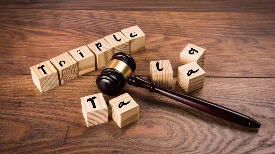 SC asks Centre to give details on triple talaq cases