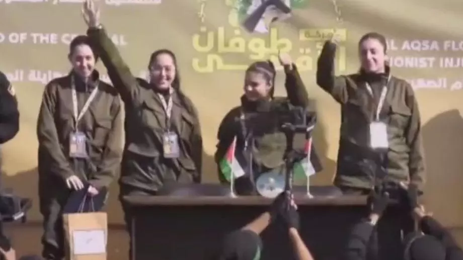Gaza ceasefire | Hamas hands over 4 female Israeli soldiers to Red Cross Gaza ceasefire | Hamas hands over 4 female Israeli soldiers to Red Cross