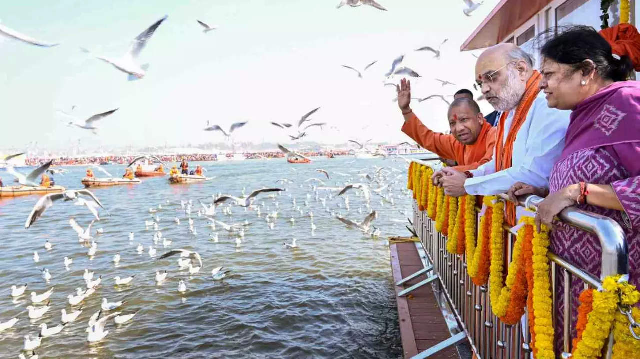 Maha Kumbh: Amit Shah takes dip in Sangam, family performs rituals