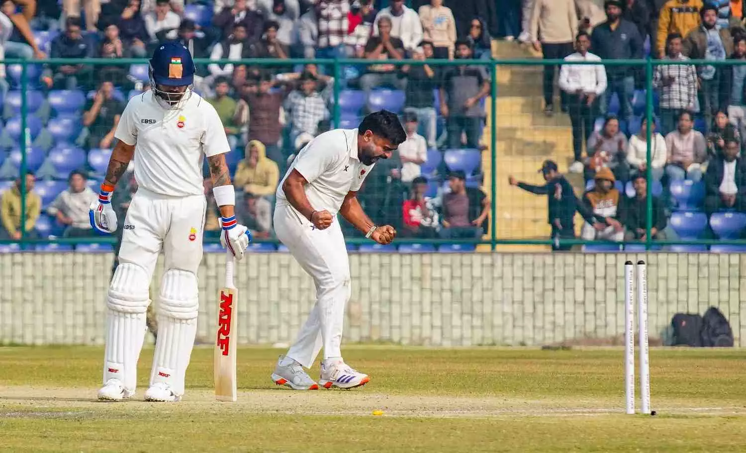 Virat Kohli clean bowled by Himanshu Sangwan for just 6 in Ranji Trophy