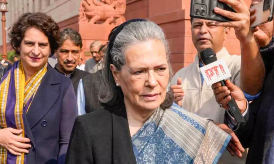 Case filed against Sonia Gandhi in Bihar over President remark Case filed against Sonia Gandhi in Bihar over President remark